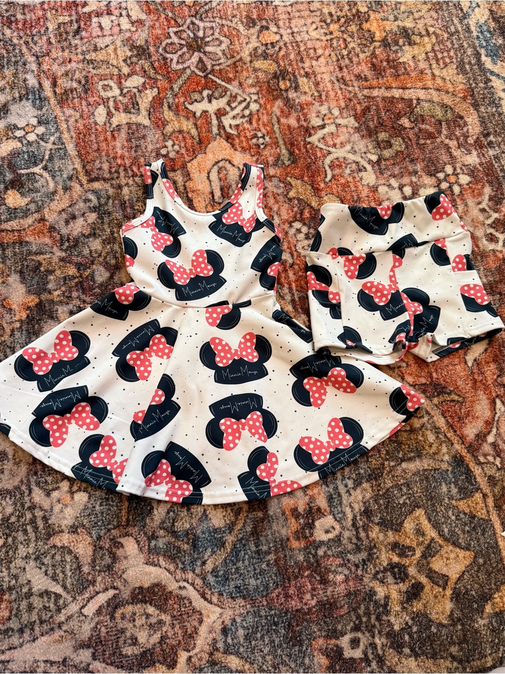 Made By Molly Minnie Mouse Activewear Dress Shorts Set Girls 3T Disney Parks